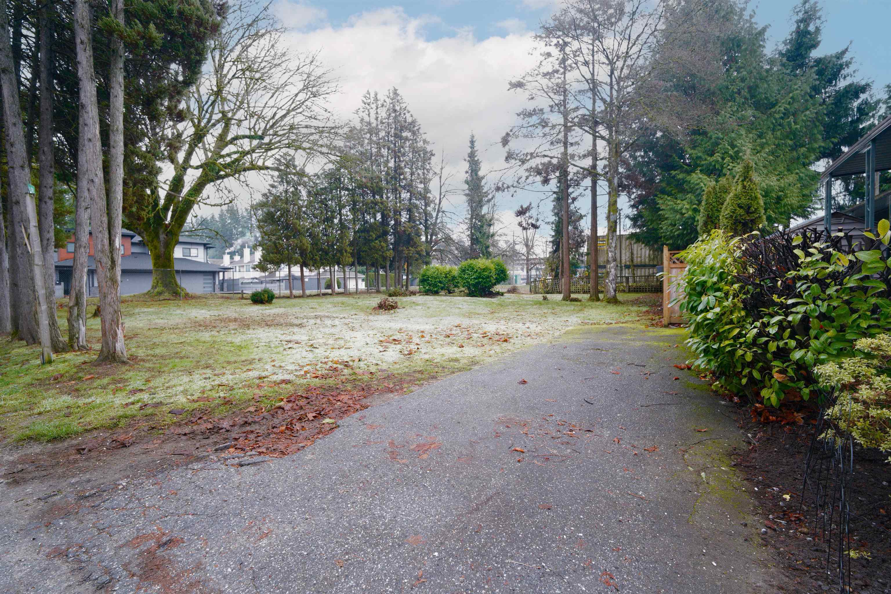 21163 Lougheed Highway 5