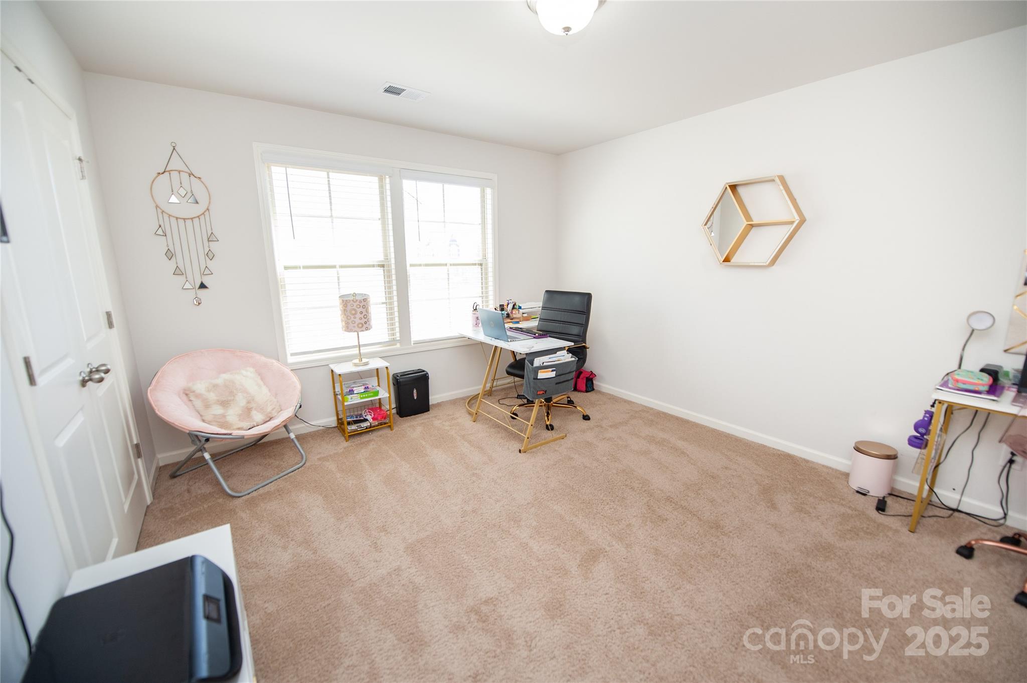 660 Highgarden Lane