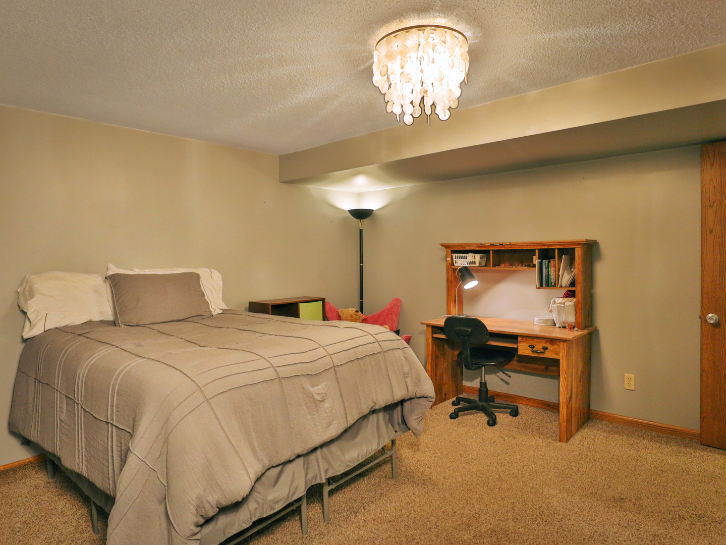 6607 Oak Ridge Lane