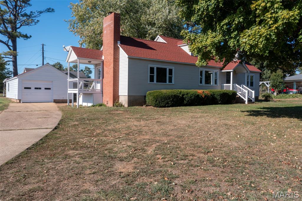 300 Lincoln Drive