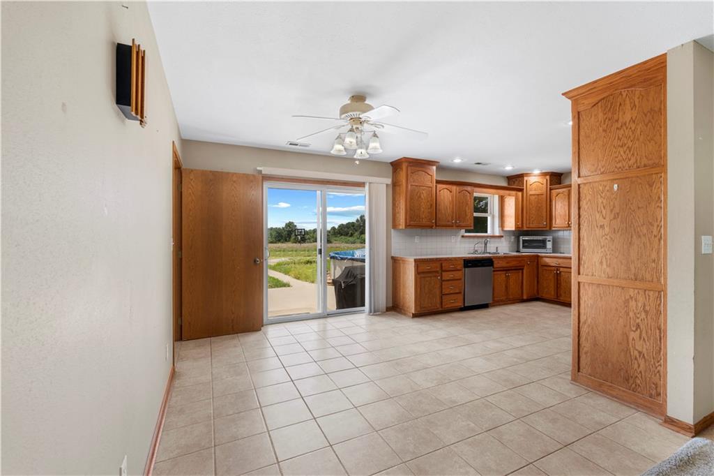 26060 E B Highway