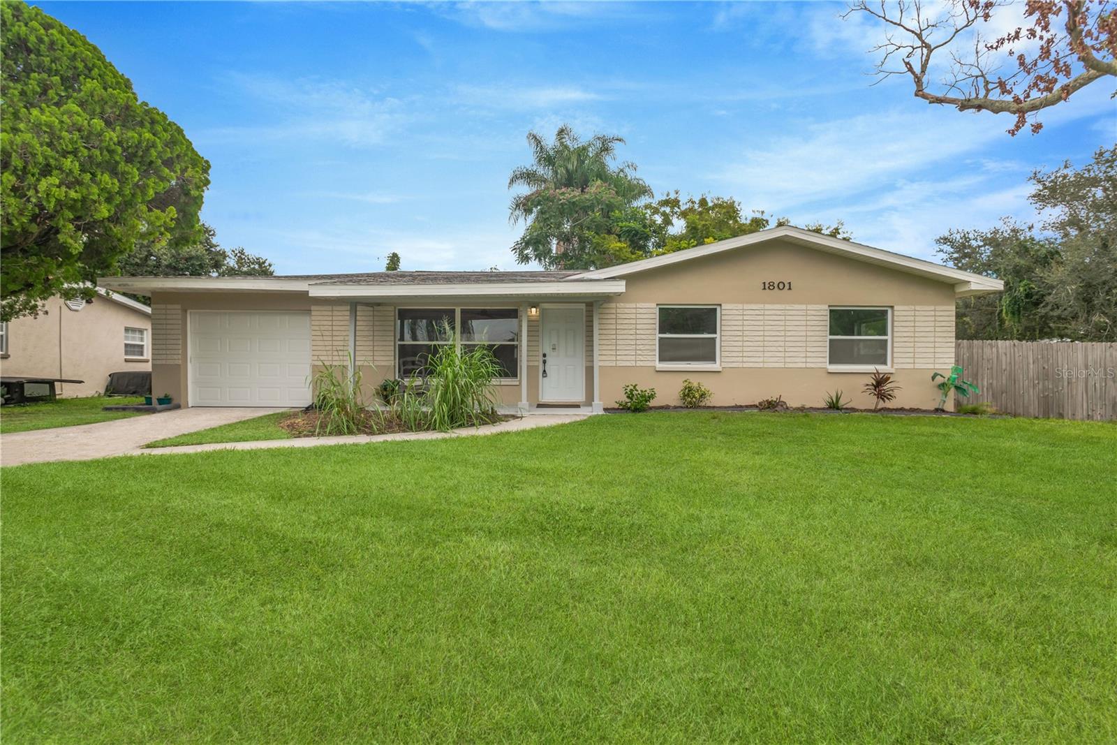 1801 Carlton Drive