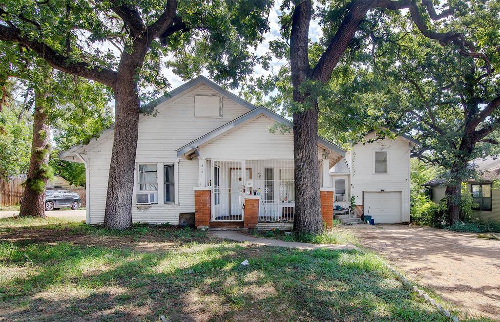 Two Story home on a corner lot with a fenced in back yard. Multiple seperate rooms in the home. You can style it the way you like.
The long driveway leads to the garage. The garage has a back door to enter the fenced back yard. One of the bedrooms is upstairs or use it as you like.
This owner has lived in this home for 50 years. Seller needs 2 hours approved showing. Sellers Disclosure and Mineral Addendum are in Documents and must be with any offers. POF must be with offers.