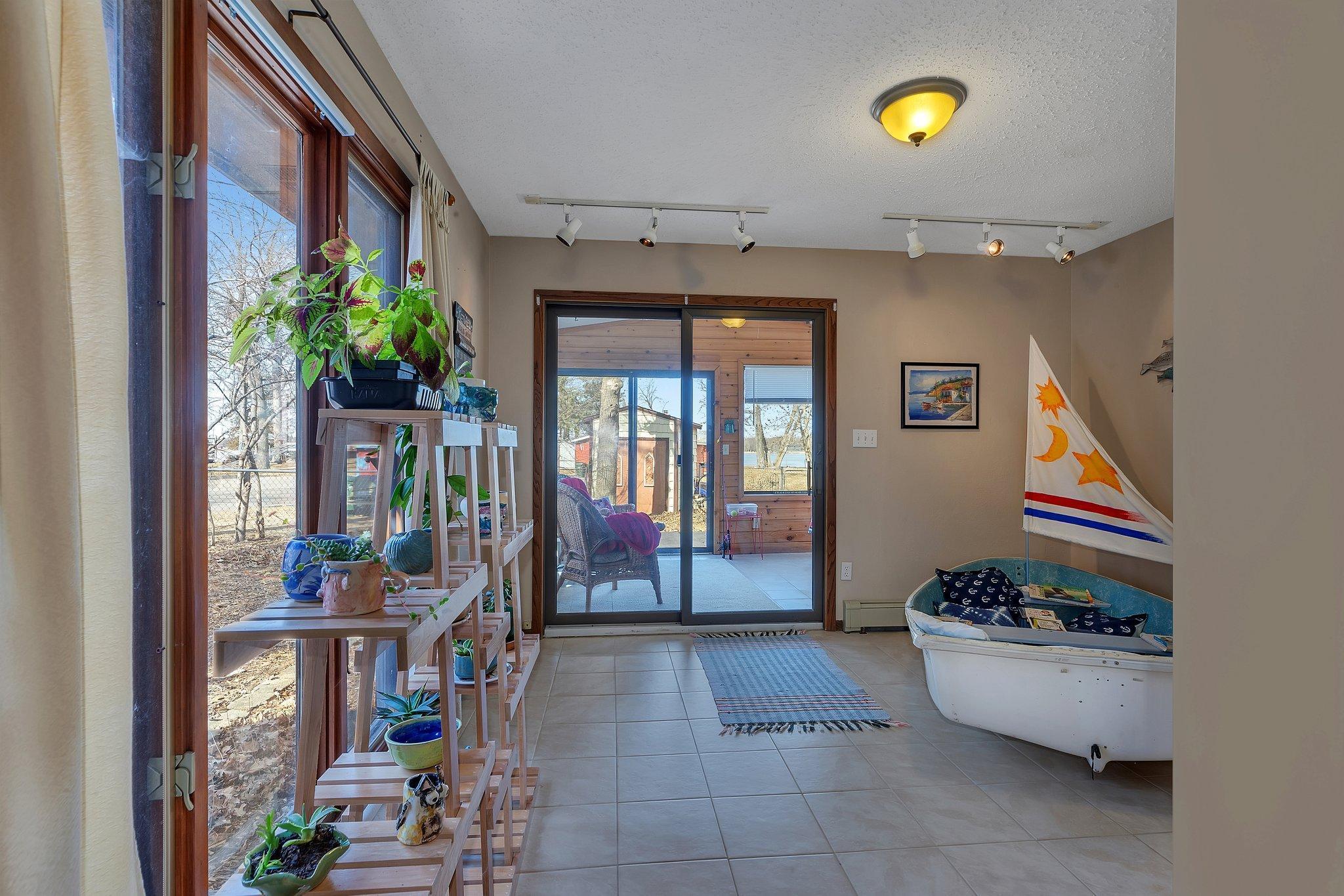 605 Chinook Avenue SW