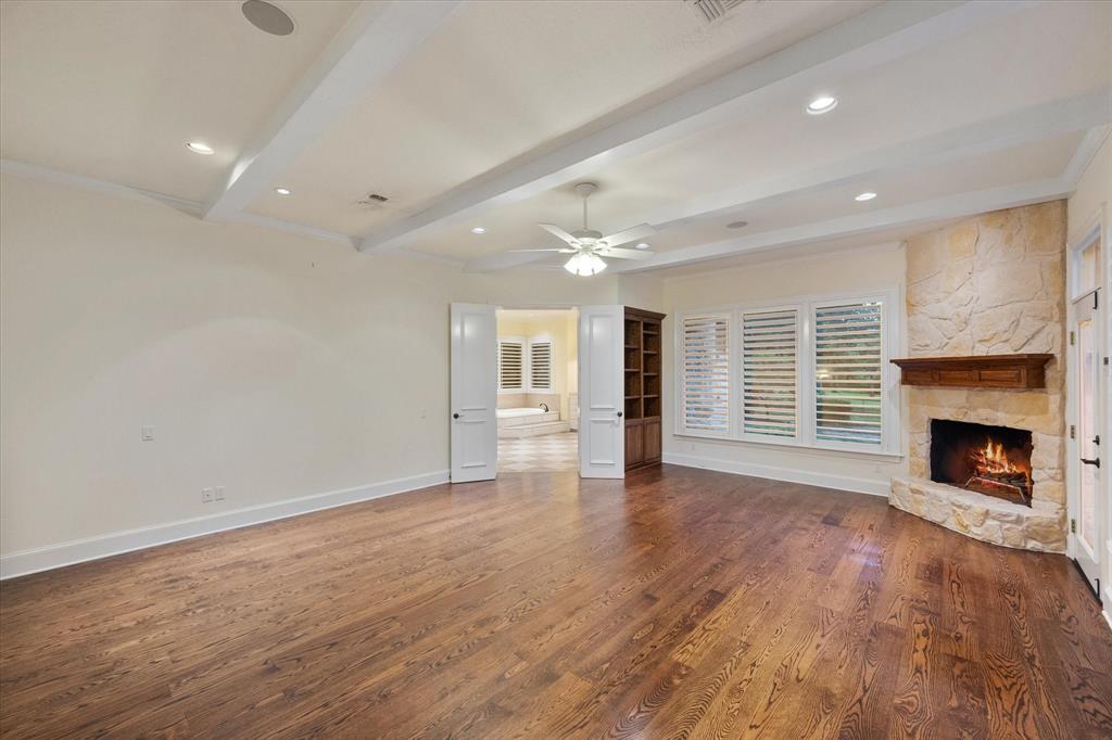 7 Woodland Drive