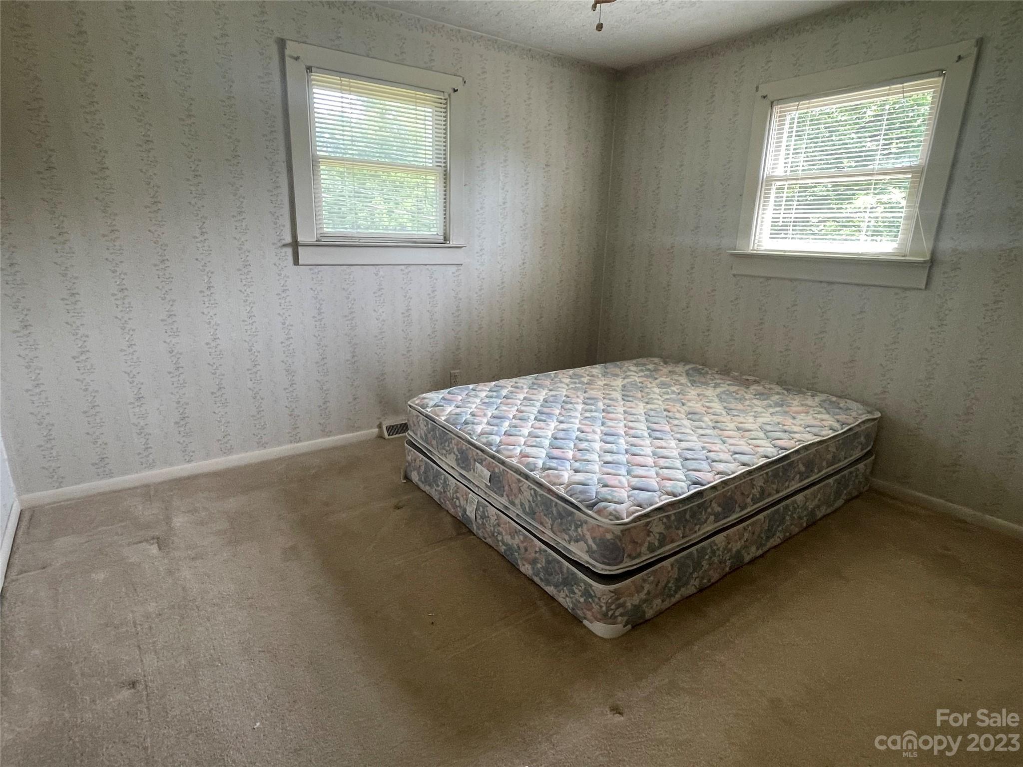 3559 Redcliff Drive