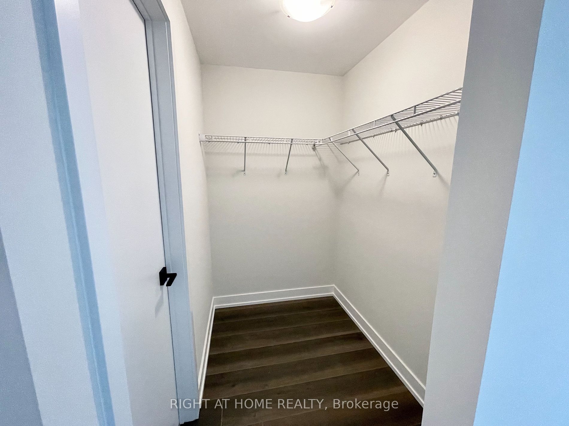 10 Culinary Lane 606