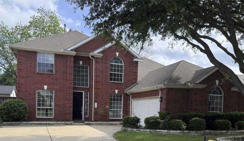 2105 Woodview Drive, Flower Mound, TX