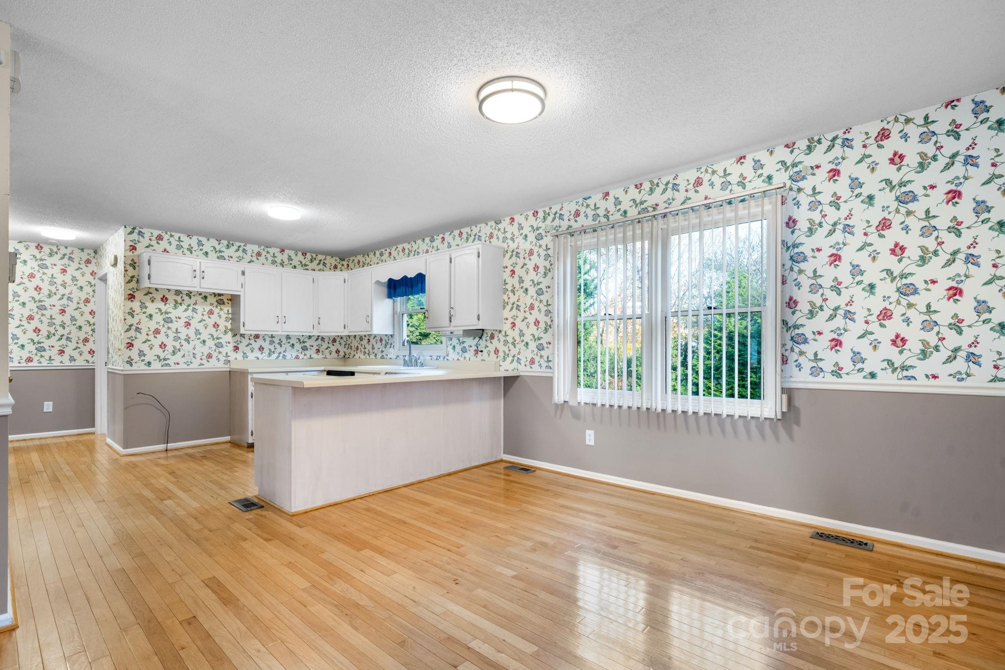 14 Hunters Creek Lane