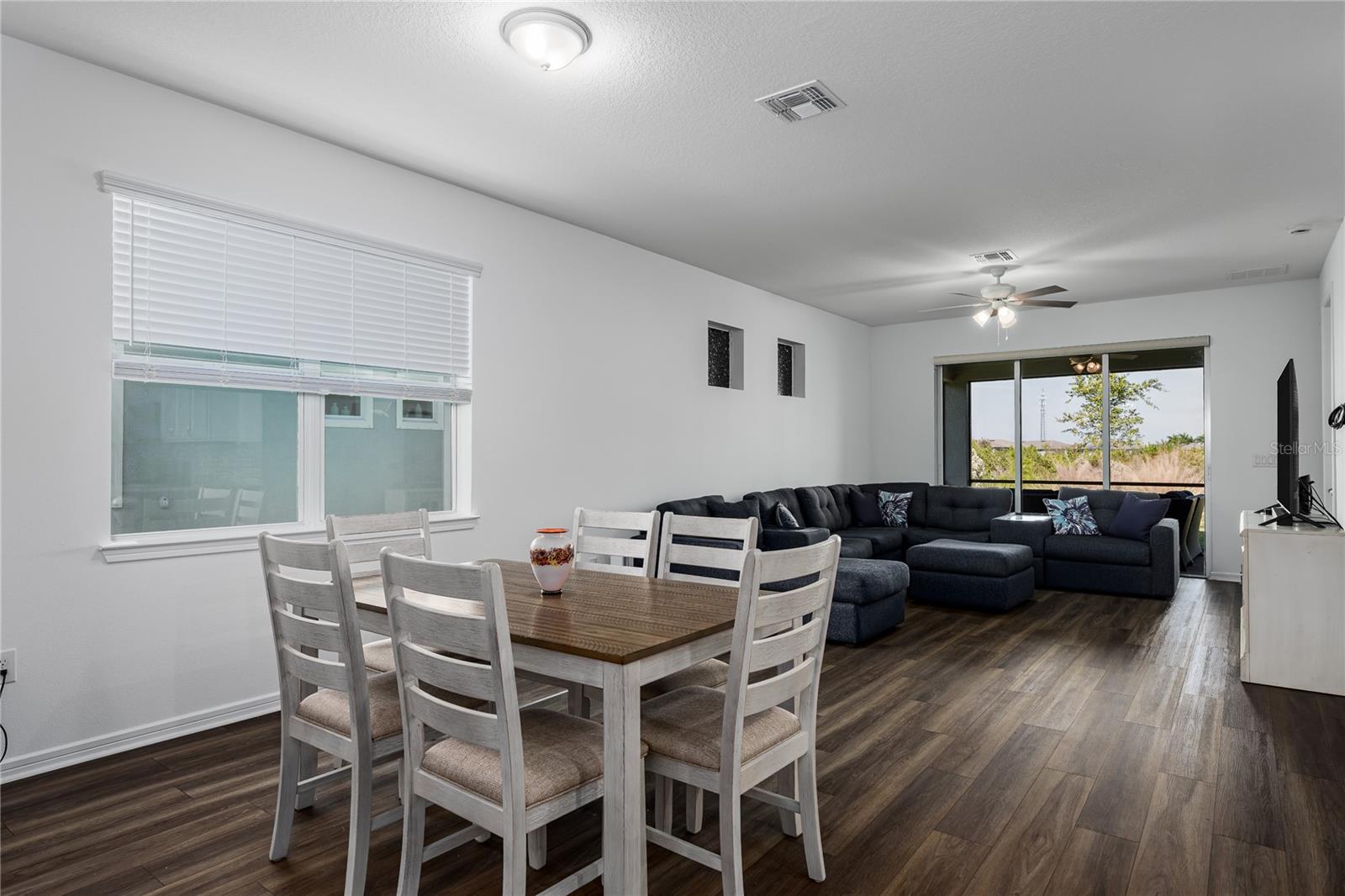 10641 Spring Tide Way