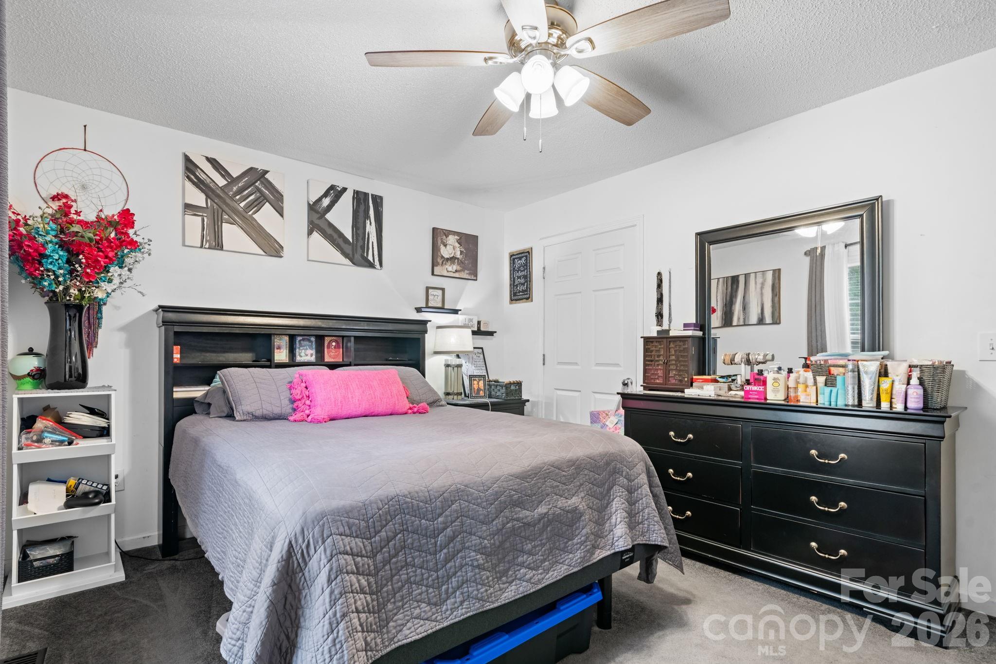 900 Pine Mountain Road