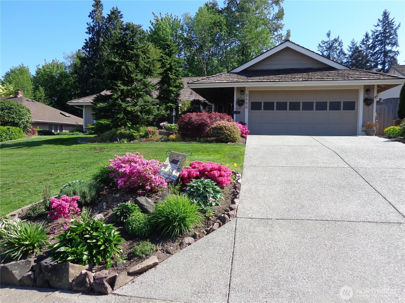 This beautifully maintained rambler is tucked away on a long, quiet cul-de-sac, offering privacy, comfort, and thoughtful design throughout. Set on a generous 12,000+-sq-ft lot, the home enjoys a peaceful setting where you can’t see neighbors on either side, and all windows look out onto the garden and landscaped grounds.Inside, you’ll find granite countertops, a large walk-in pantry, and a welcoming tile entry. The kitchen flows easily to sliding doors that open to an absolutely beautiful yard - perfect for relaxing or entertaining while enjoying garden blooms that last three seasons. A skylight brightens the kitchen, while the roof overhang helps keep the home cooler in the summer. The home also benefits from no east- or west-facing windows.Practical features include gas heat, a spacious laundry area with a utility sink, a large cupboard in the main bathroom, and abundant storage throughout. The garage offers extra height for storing seasonal decorations, along with workbenches for projects or hobbies.Best of all, this single-level rambler has no steps or stairs, making everyday living easy and comfortable, with seamless access to the backyard and deck. A rare combination of privacy, space, and livability. Easy access to light rail, Alderwood Mall, I-5 and 405. A MUST SEE!!!!