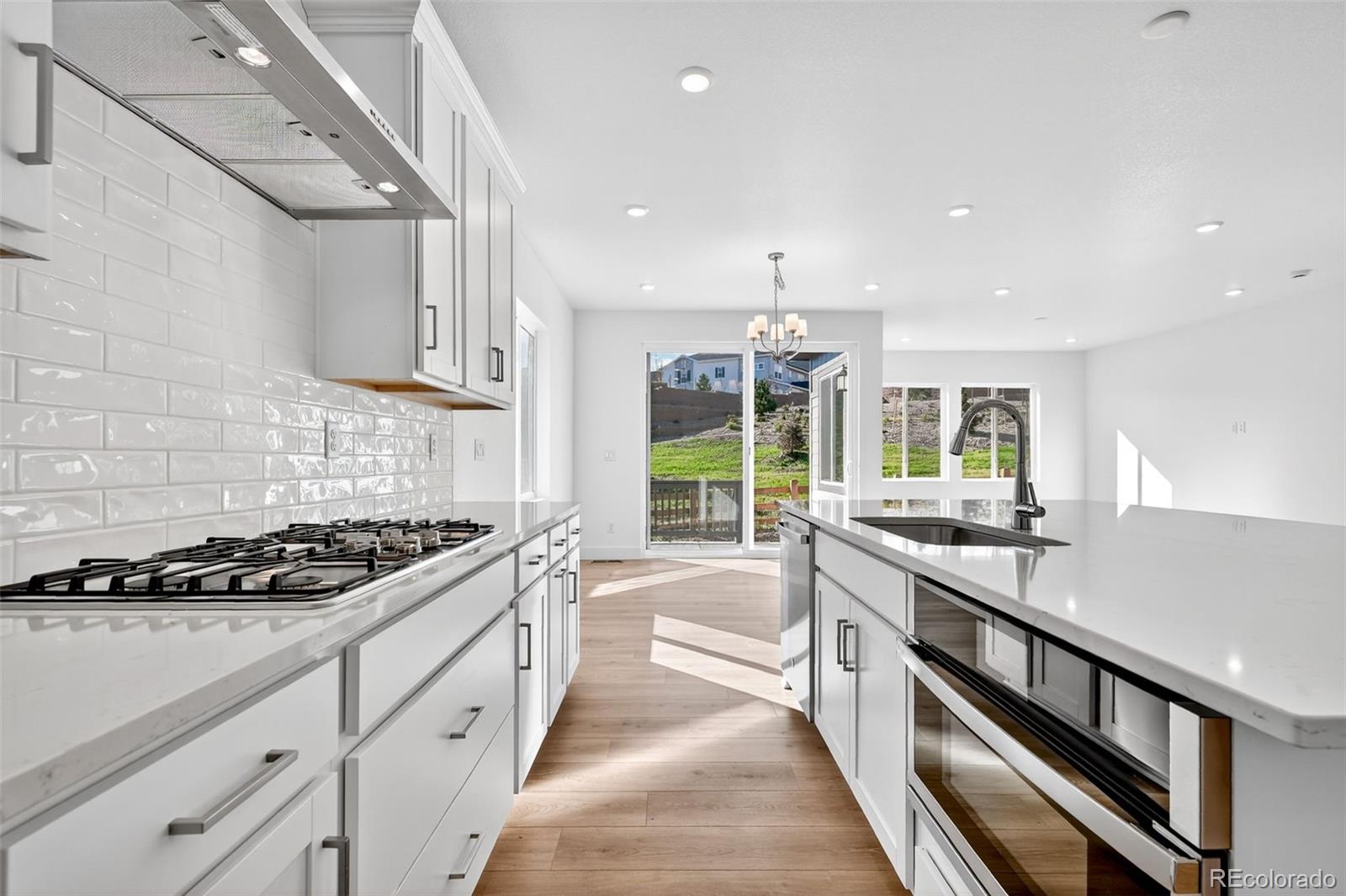17136 W 92nd Loop