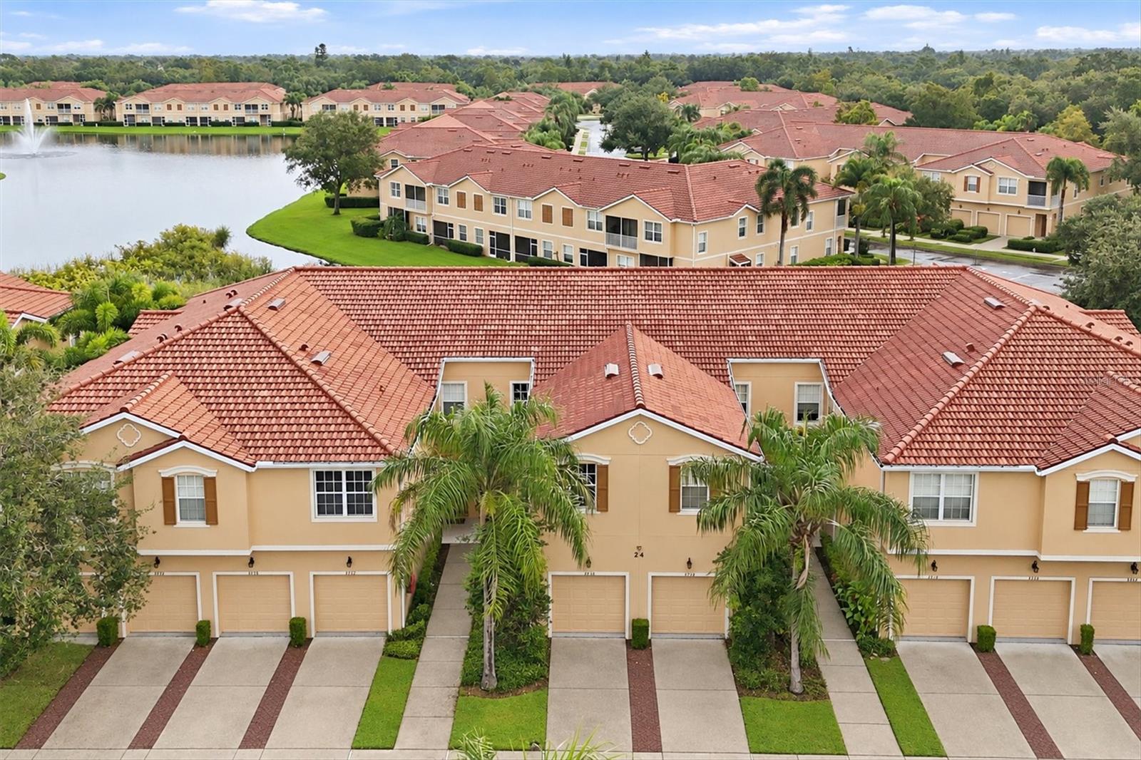 3750 Parkridge Circle 24-103