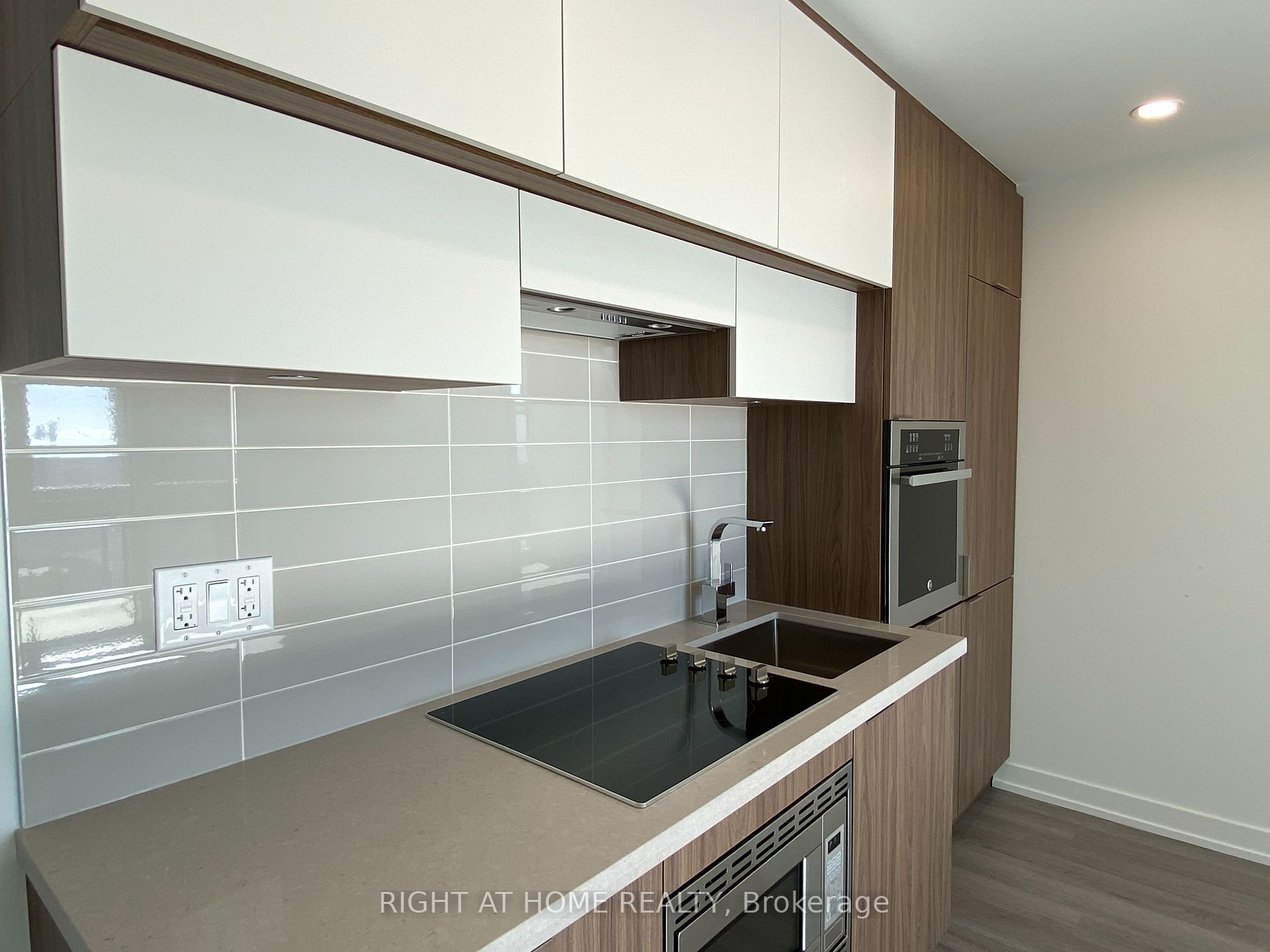 39 Roehampton Ave 1904