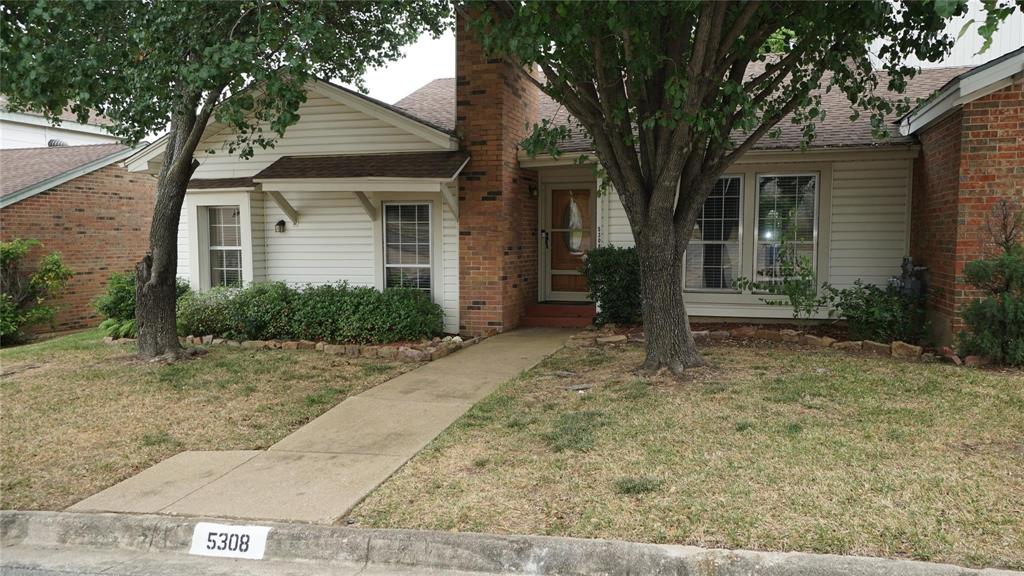 Spacious and meticulously well maintained 2 bed 2 bath 1 story condo. Wake up to the bird singing on massive trees surrounding the house in spring, enjoy the aroma of your morning coffee on the covered deck at the back with community pool insight. Make splashes in the swimming pool maintained by the HOA in Texas hot summer, and curl up and enjoy family time together in front of the fireplace in winter time. A prime location with easy access to Highway 820 and I-30 to Dallas or Fort Worth and shopping and dinning are just 5 minutes away.