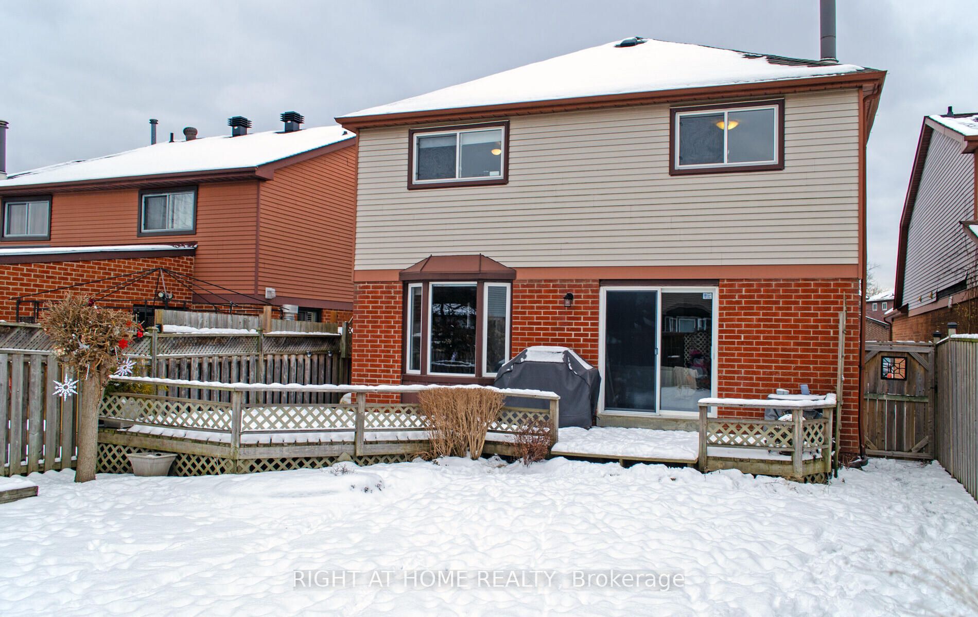 54 Ferguson Pl