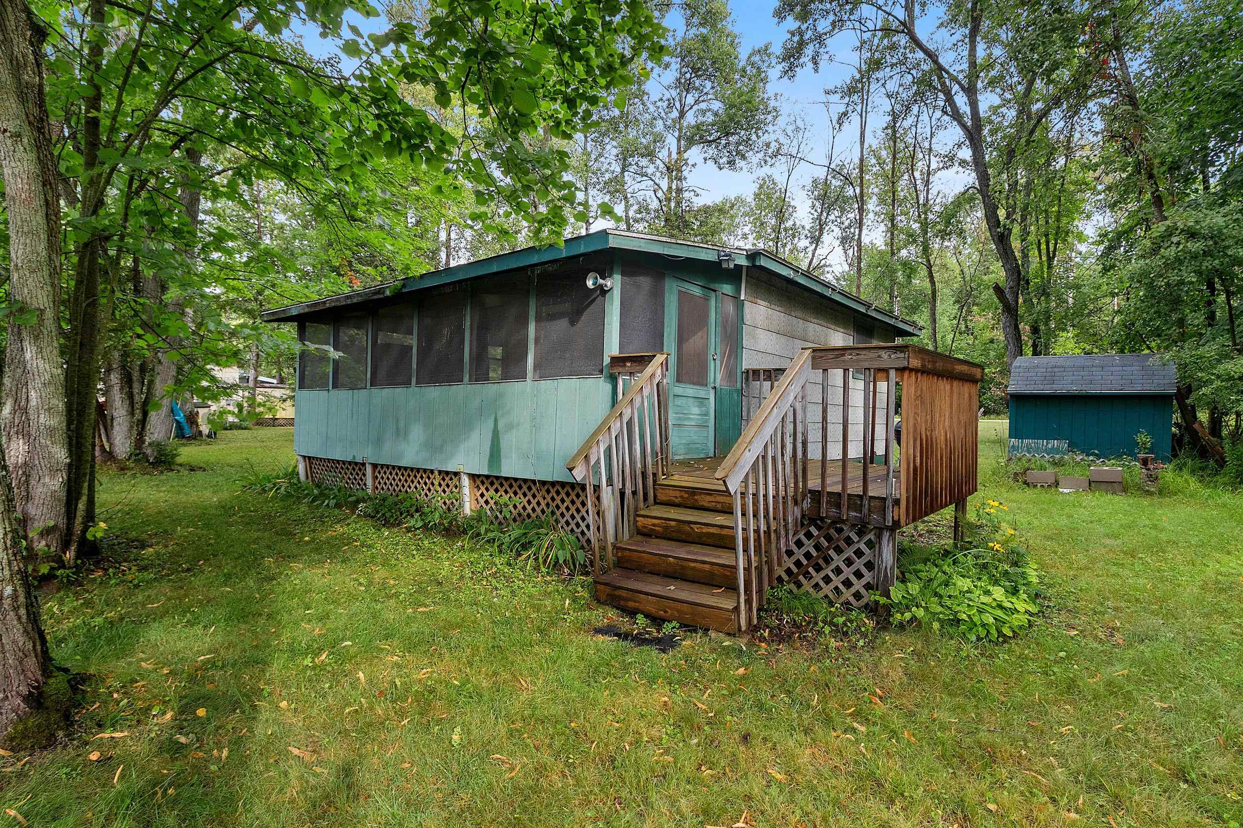 9561 Milwaukee Lane