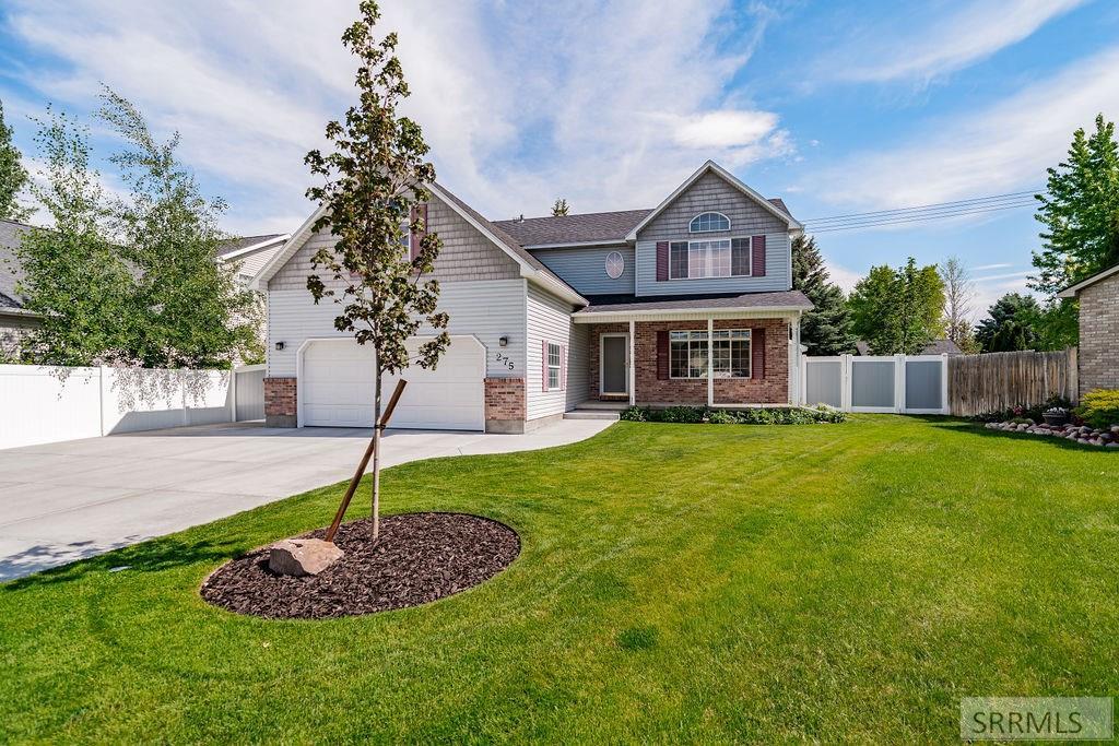 275 Richmond Circle