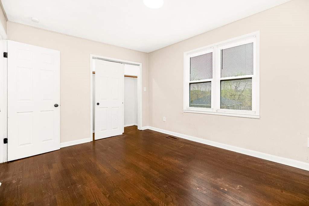 4224 Hawthorne Avenue