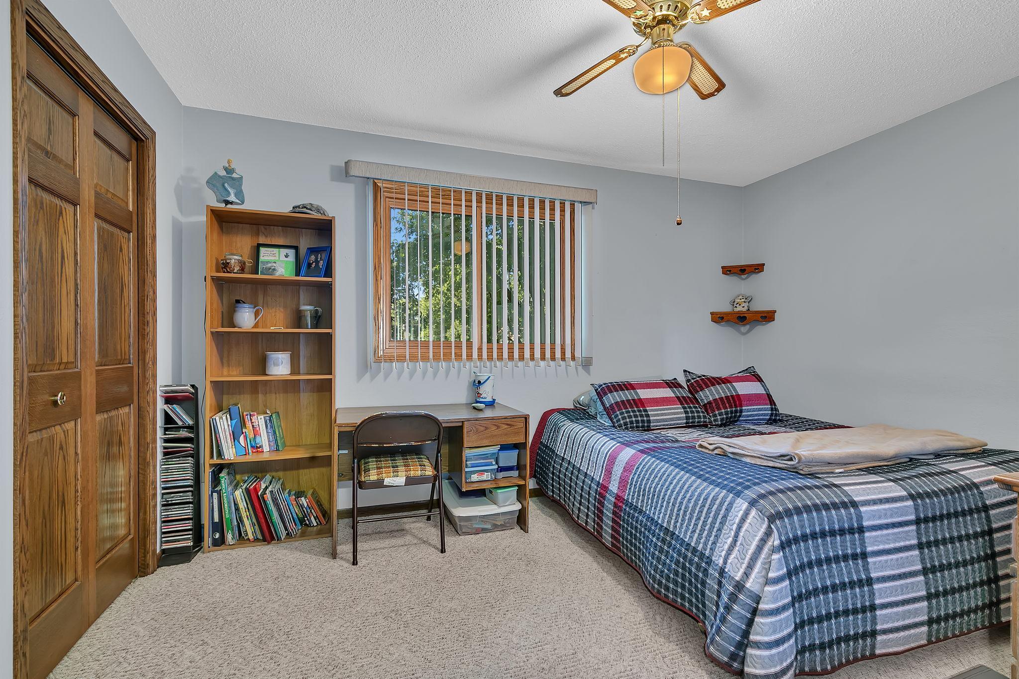 6209 Laurel Road
