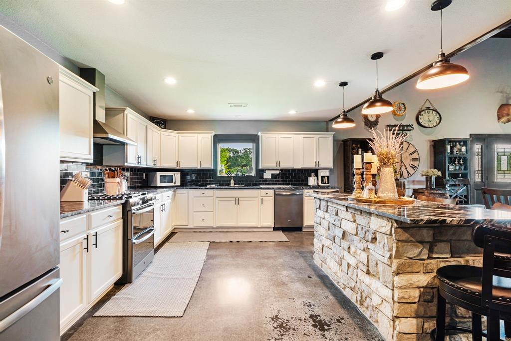 962 County Road 14630