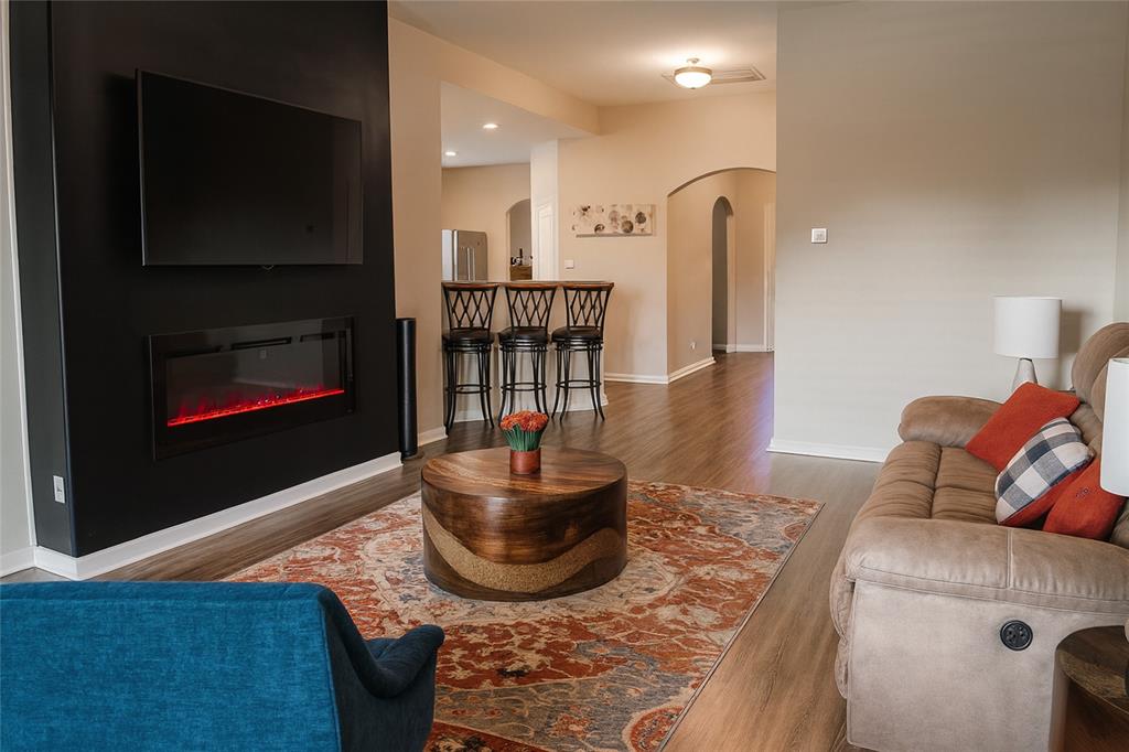1837 Rialto Lane
