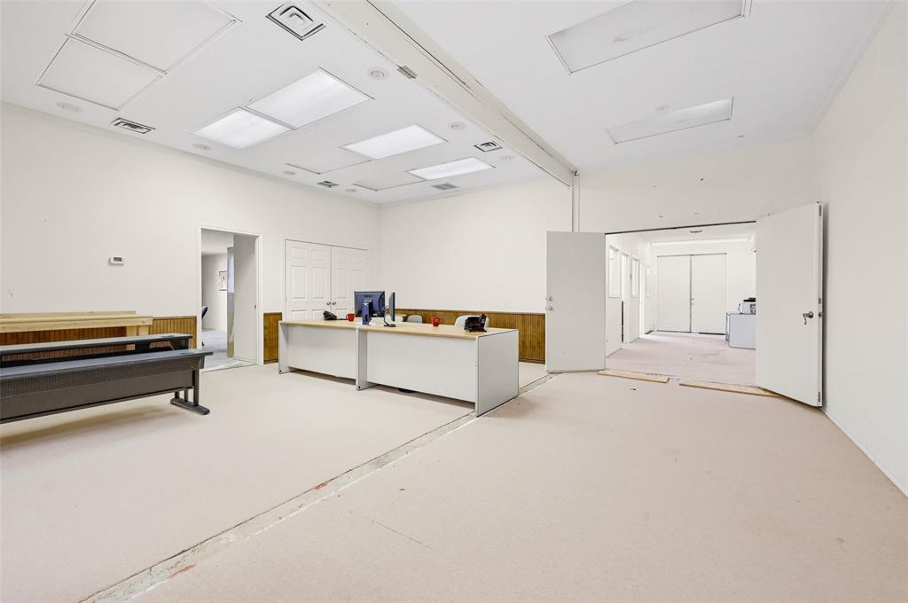 18987 W Us Highway 82