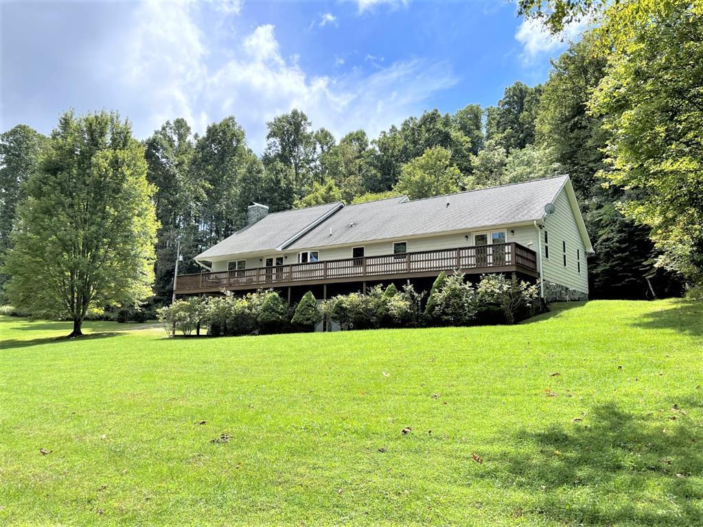 Residential for sale in Fancy Gap, Virginia, 84304