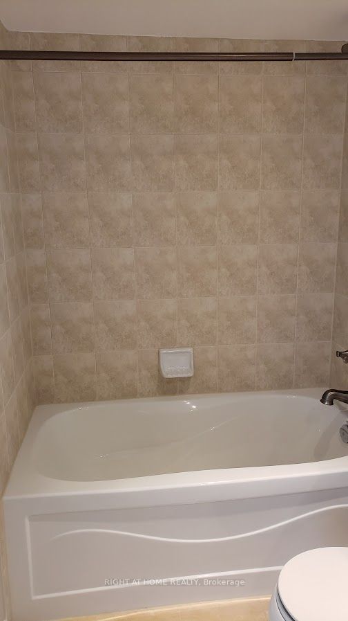 900 Mount Pleasant Rd 327