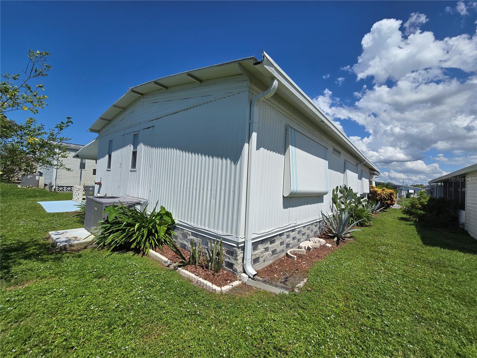 6710 36th Avenue E 37