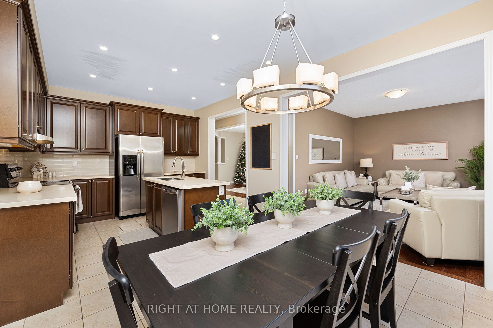 161 Niagara Tr