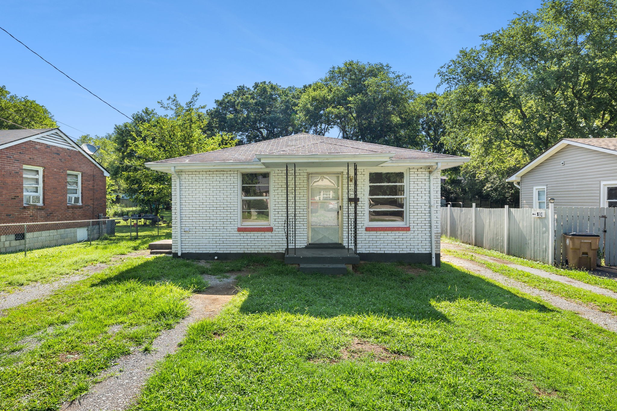 831 Gallavista Ave