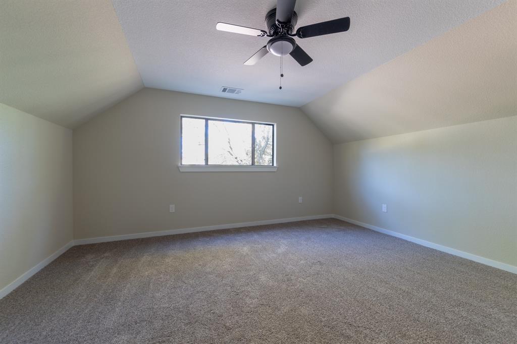 2000 Kerry Drive