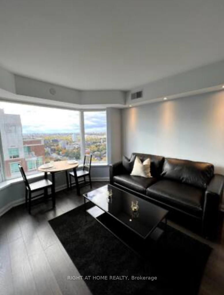 155 Yorkville Ave 2816