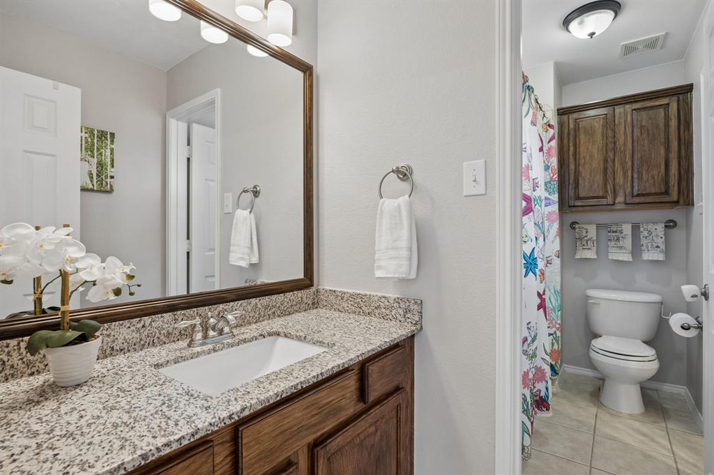 9004 Regal Oaks Drive