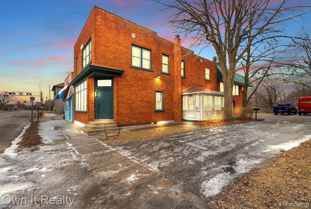 **Back on the market, Buyer's financing fell through**
Discover your ideal home with the added benefit of a potential business opportunity right below! This versatile space offers endless possibilities, whether you're interested in creating a recreational area or another type of venture. The home features 3 well-sized bedrooms, 2.5 beautifully designed bathrooms, and elegant finishes throughout and a built in garage! Transform your mornings or end of day with a serene riverfront views from your private balcony and covered patio. This property is truly one-of-a-kind—schedule a tour today to see all it has to offer! BATVAI  Building next door** is available to purchase as is or can be demolished. For sale property Includes additional Tax ID #,'s 5200606060191000 / 52006060192000 (Same lot land)  **Tax ID# 5200606019400 (building next door if interested)