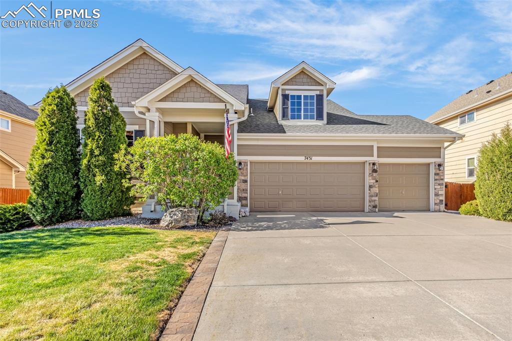 7431 Creekfront Drive