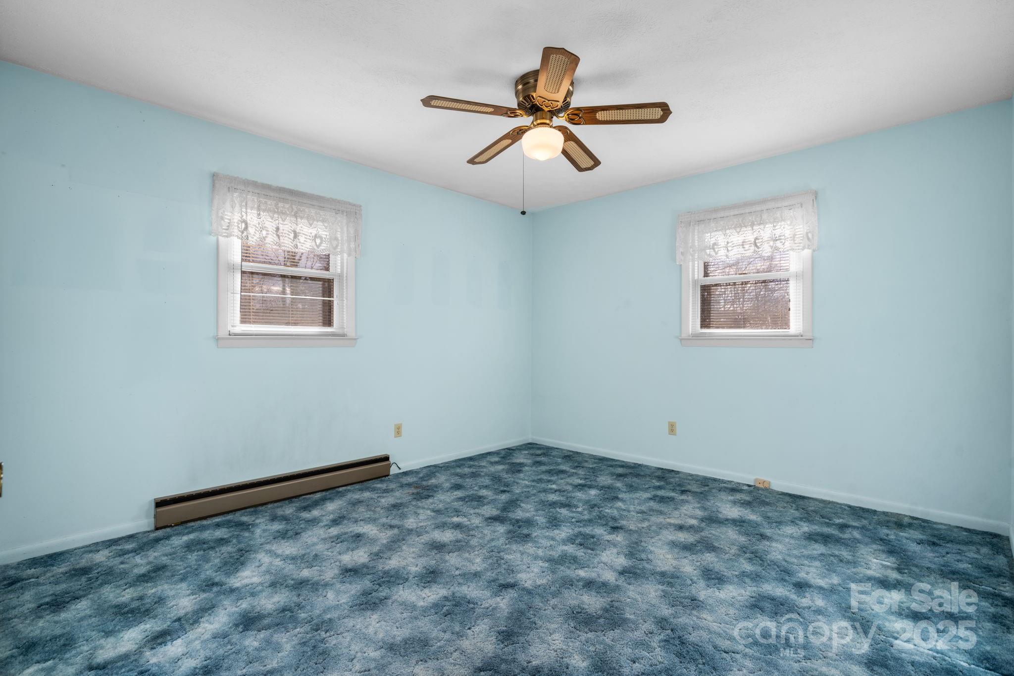 902 Greenwood Place