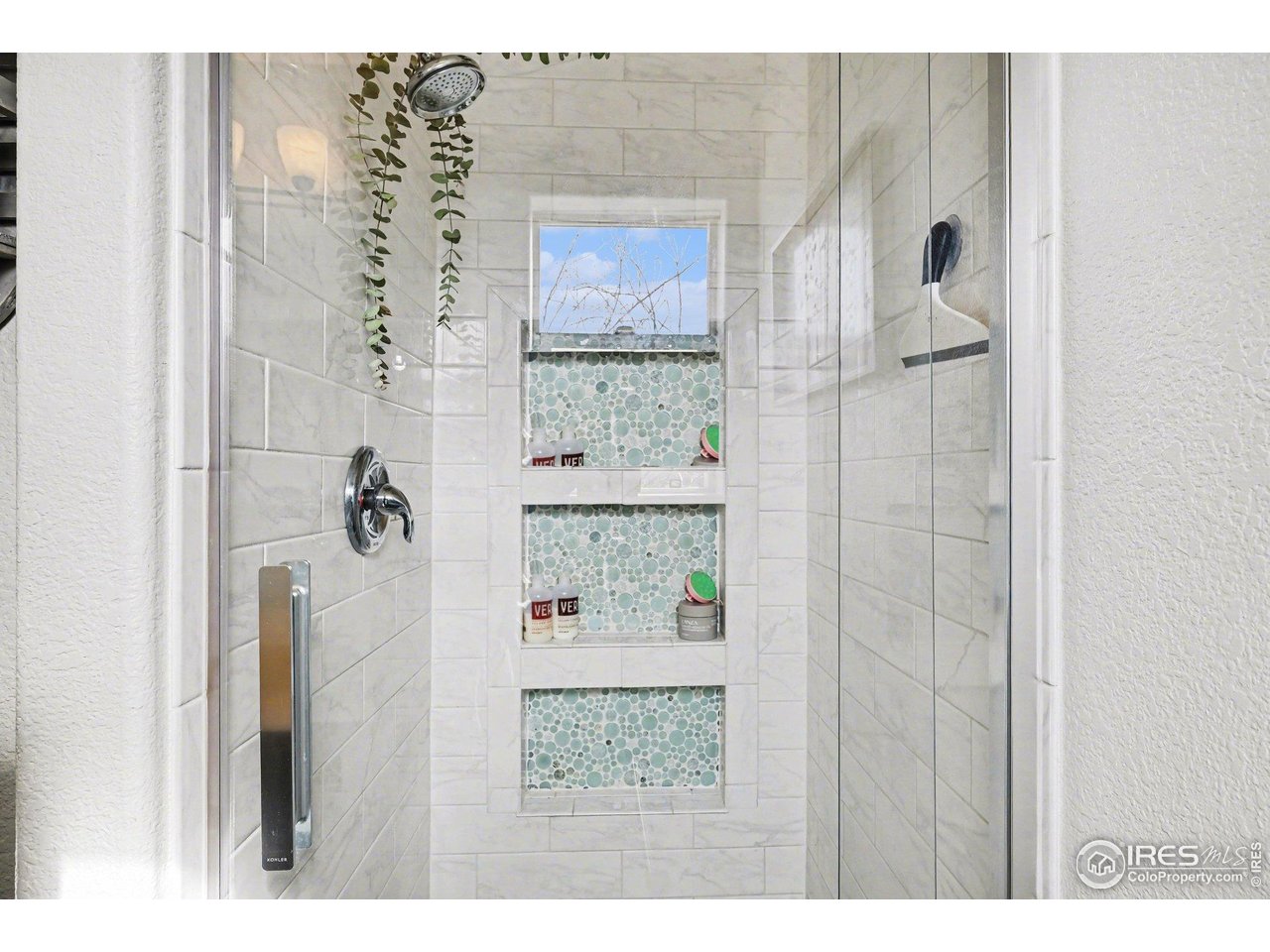 802 Waterglen Dr O64