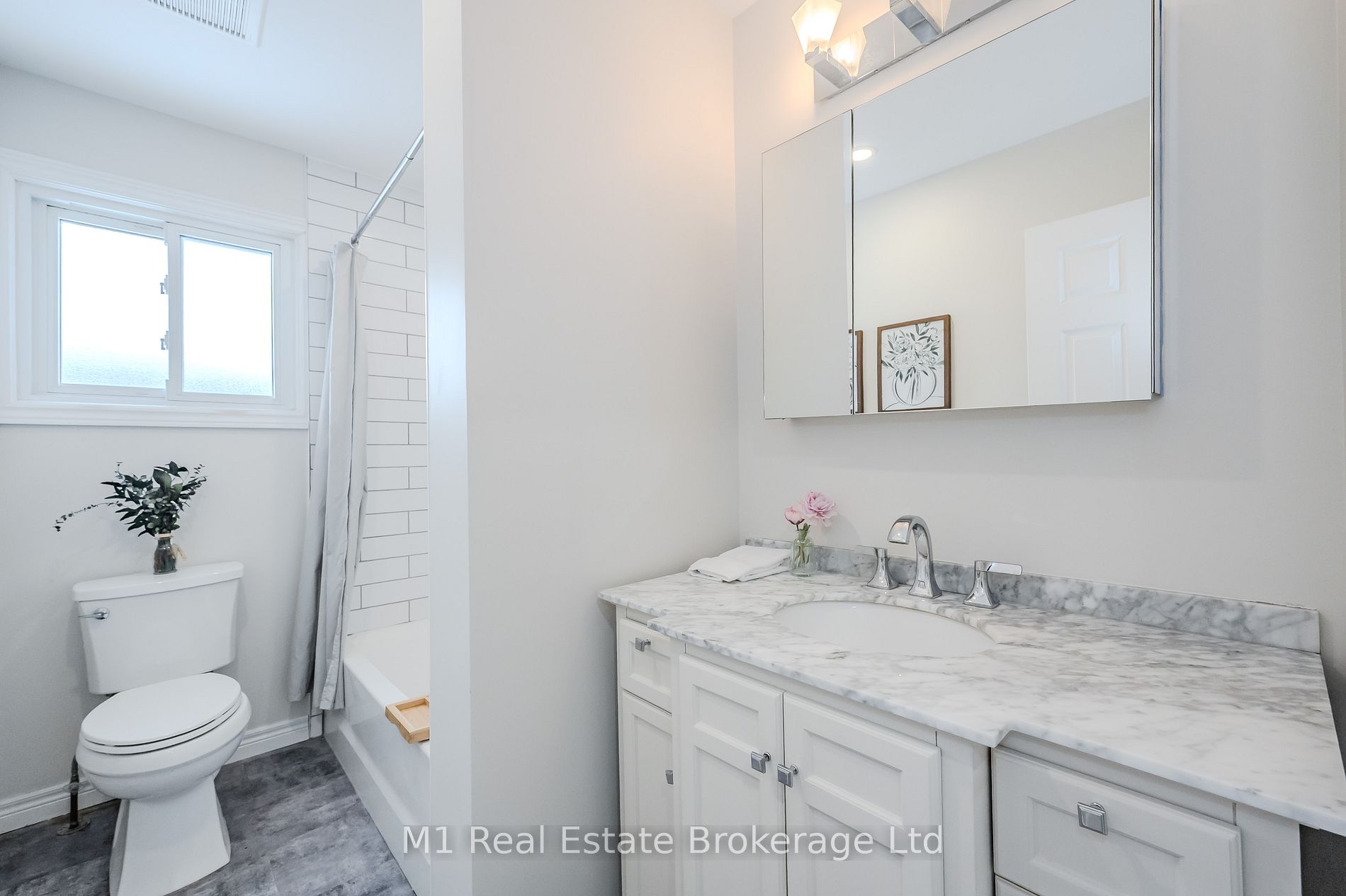 4 Longfellow Ave