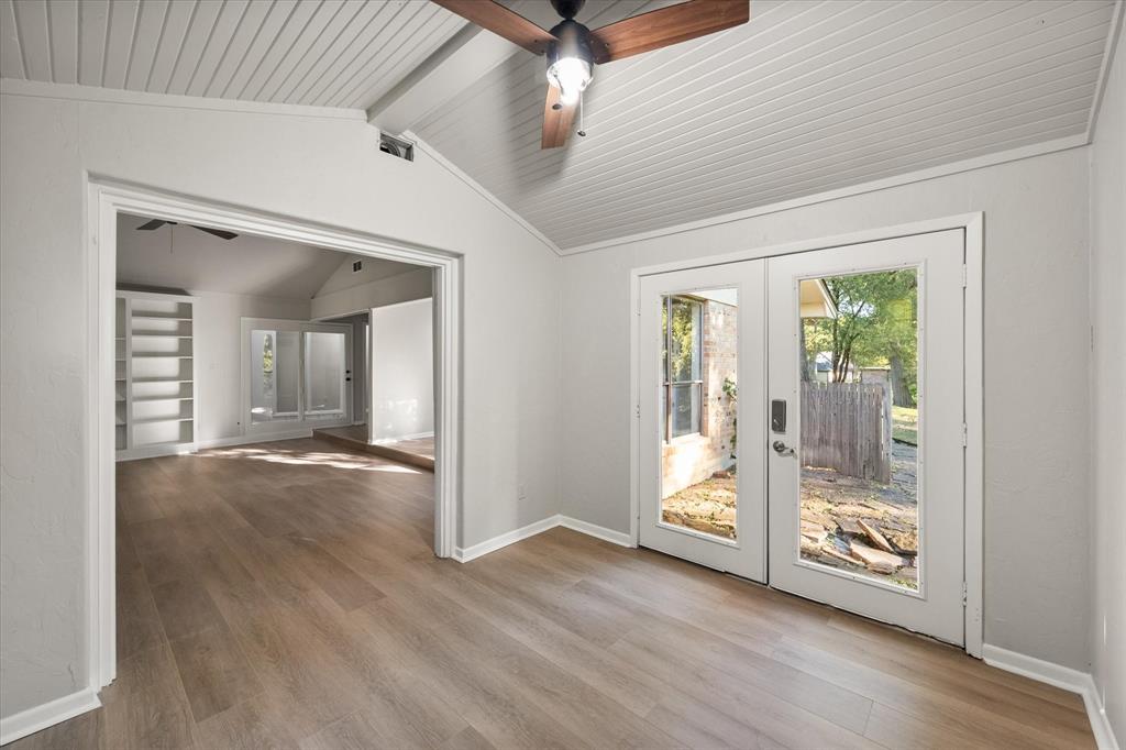 1705 Glenbrook Street