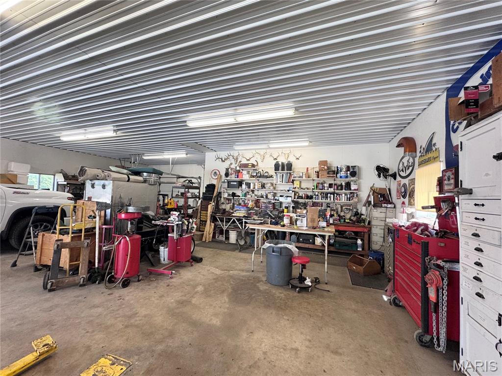 25247 Monroe Road 581