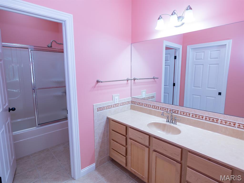 171 Rolling Meadows