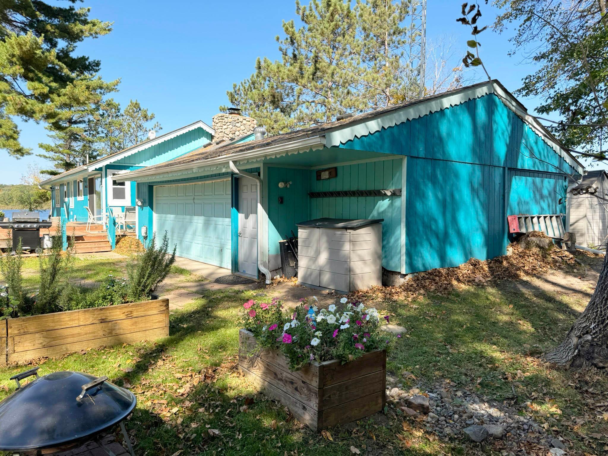 26152 Glen Drive