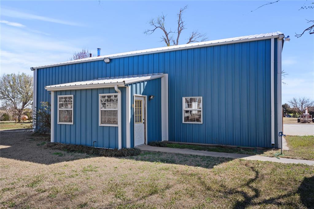 24484 E 990 Road