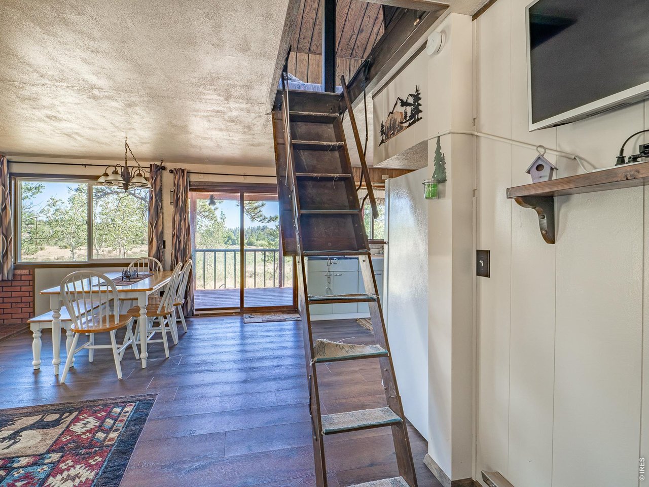 478 Wapiti Rd