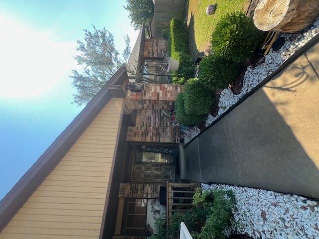 Great House in SW OKC. 4 beds, 2 baths 2 garage, 2 living rooms, 2 dinning rooms, new roof.