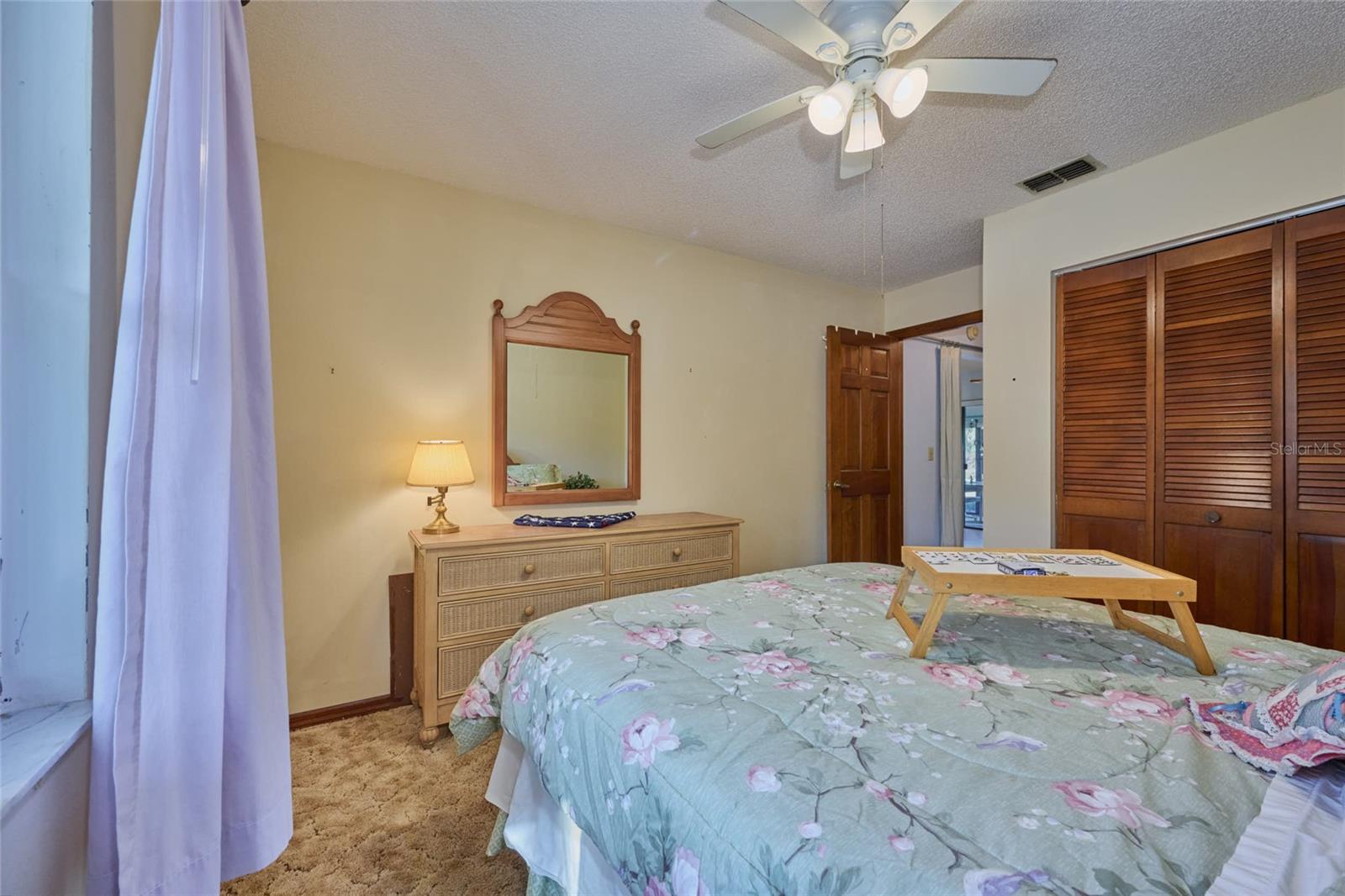 4220 Oleander Drive
