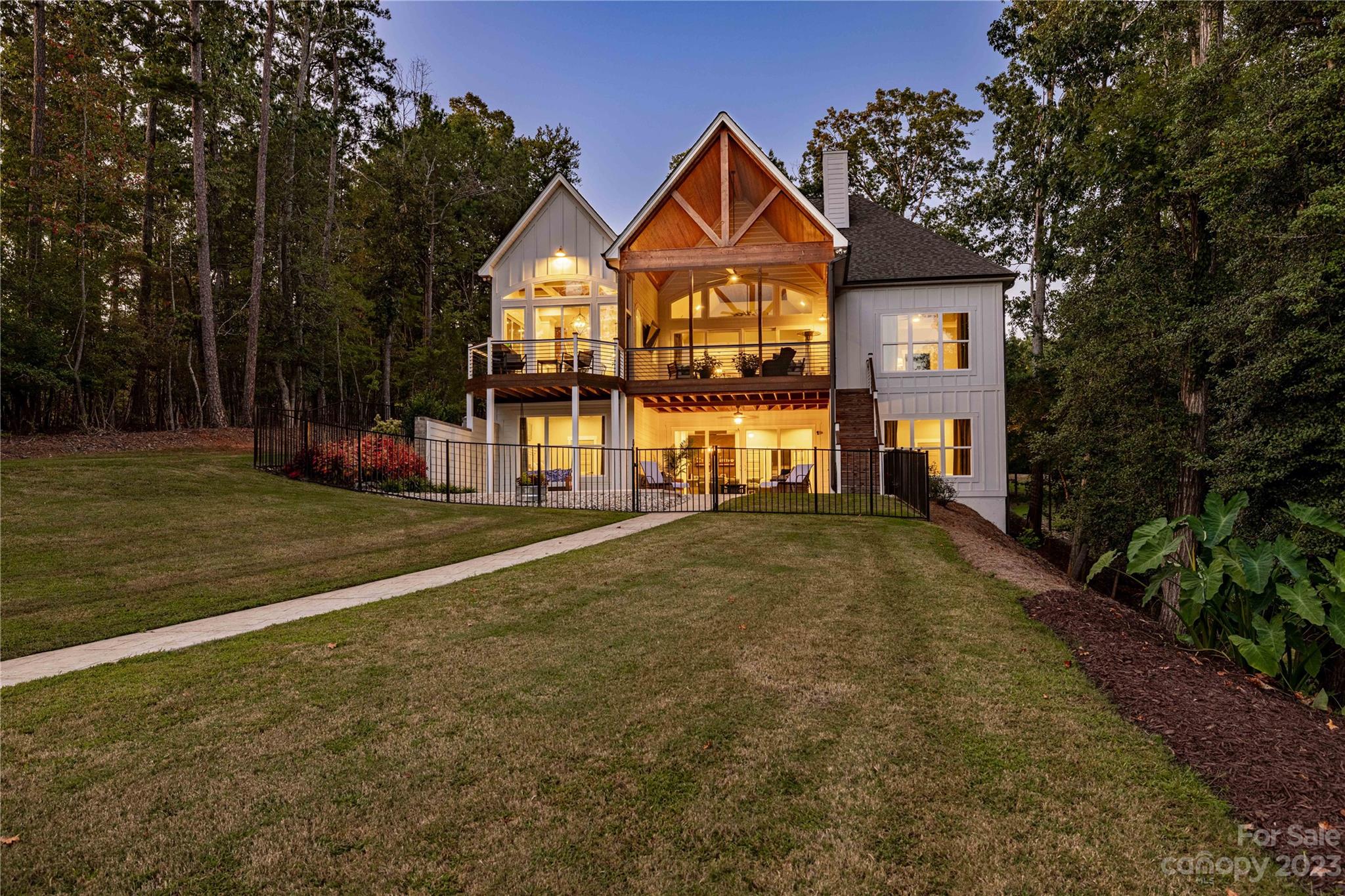 205 Water Oak Way